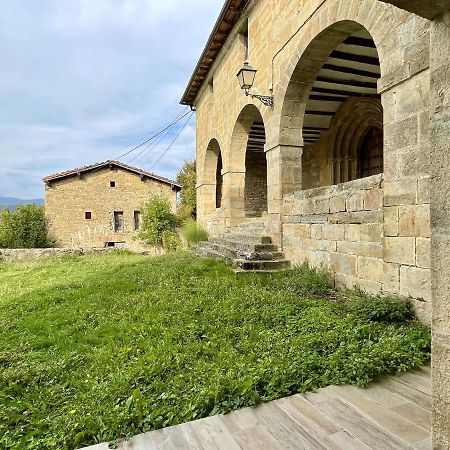 Palacio De Aralar Familias Oskotz Esterno foto